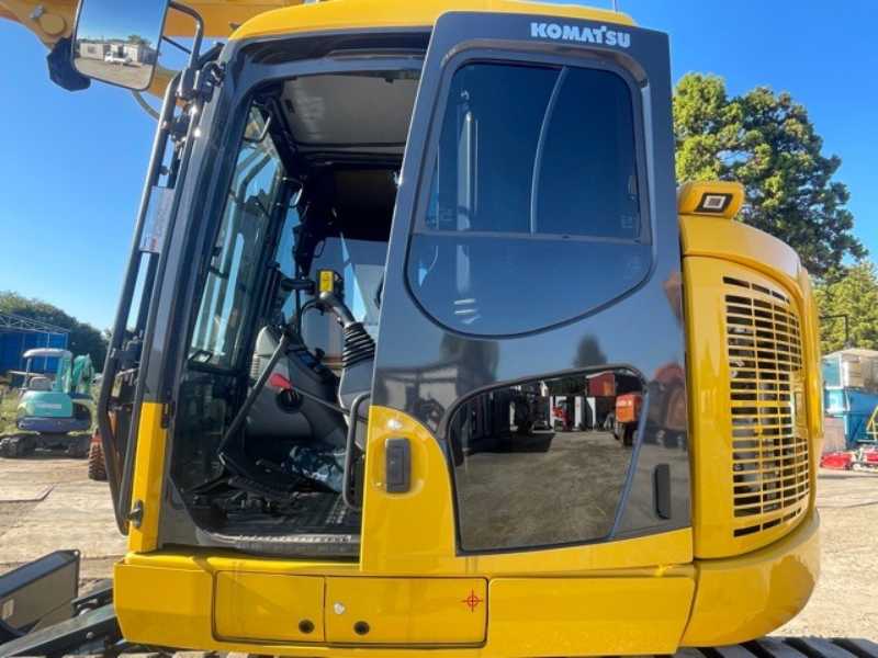 PC138US-11 ツーピース コマツ5本配管 70hr & 3000hr 中古建設機械 写真17（株式会社広建機）
