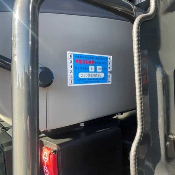 PC138US-11 ツーピース コマツ5本配管 70hr & 3000hr 中古建設機械 写真75（株式会社広建機）