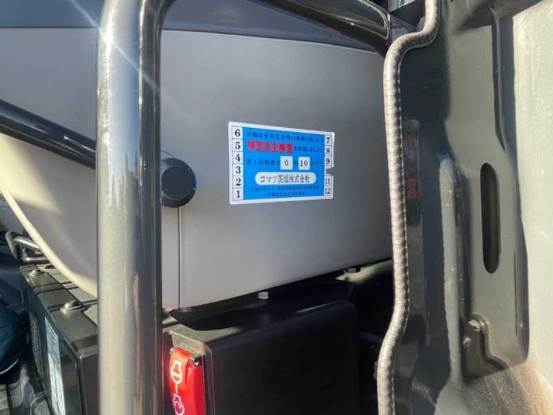 PC138US-11 ツーピース コマツ5本配管 70hr & 3000hr 中古建設機械 写真18（株式会社広建機）