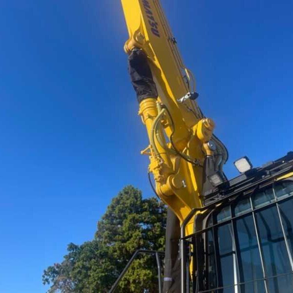PC138US-11 ツーピース コマツ5本配管 70hr & 3000hr 中古建設機械 写真71（株式会社広建機）