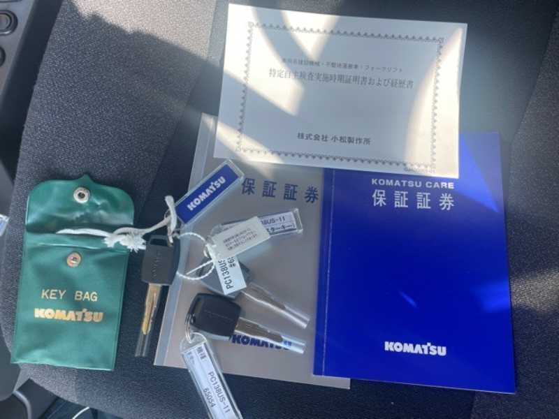 PC138US-11 ツーピース コマツ5本配管 70hr & 3000hr 中古建設機械 写真3（株式会社広建機）