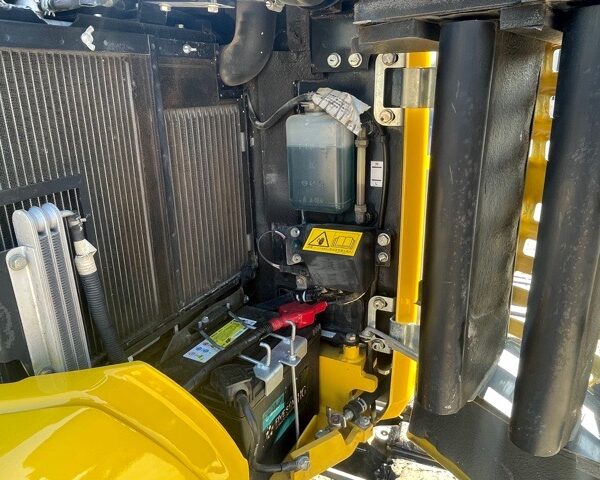 ミニモク コマツ 旋回フォーク付 現行モデル 中古建設機械 写真38（株式会社広建機）