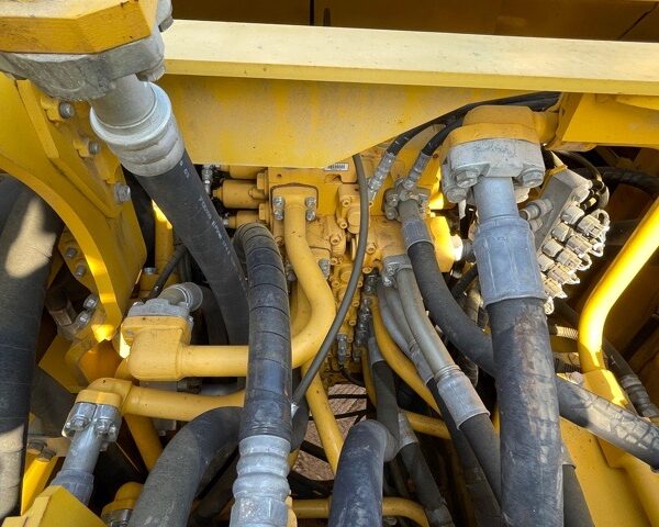 PC350-10 併用配管機 中古建設機械 写真54（株式会社広建機）