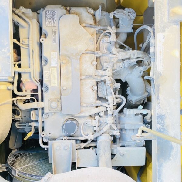 SH135X-6 5本配管仕様機 中古建設機械 写真16（株式会社広建機）