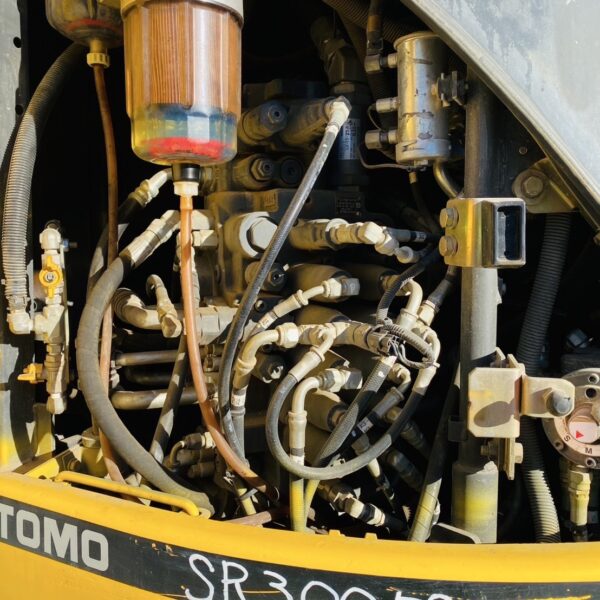 SH135X-6 5本配管仕様機 中古建設機械 写真26（株式会社広建機）