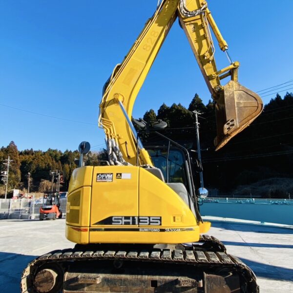 SH135X-6 5本配管仕様機 中古建設機械 写真15（株式会社広建機）