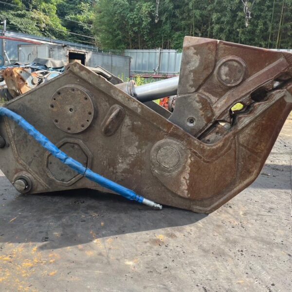 坂戸工作所 小割機 0.7m3用小割機 MAGNUM1650 中古建設機械 写真7（株式会社広建機）