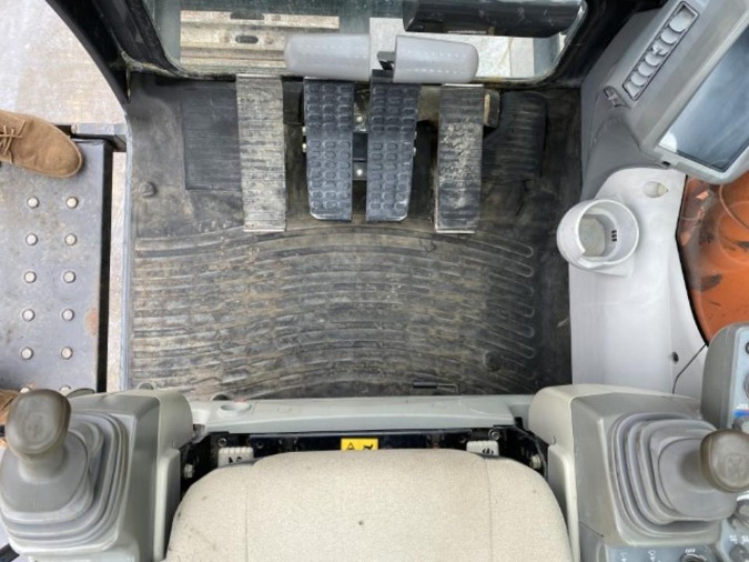 ZX350LCK-5B ロングブーム 1.2㎥ 解体仕様 中古建設機械 写真21（株式会社広建機）