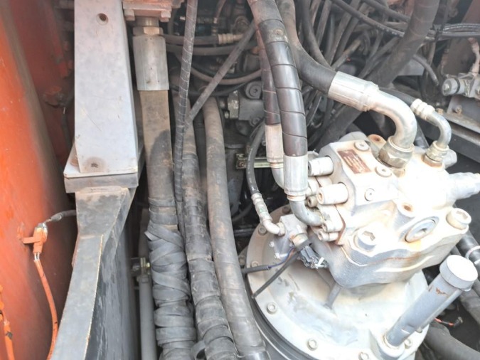 ZX350K-5B 1.2㎥ スタンダード解体仕様 中古建設機械 写真37（株式会社広建機）