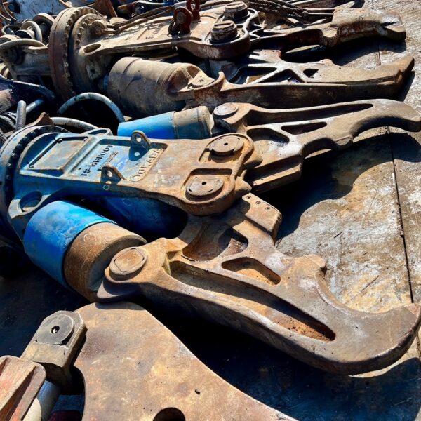 TSWB1100V-F 0.7m3用大割機 中古建設機械 写真11（株式会社広建機）