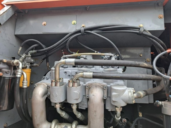 ZX350K-5B 1.2㎥ スタンダード解体仕様 中古建設機械 写真11（株式会社広建機）