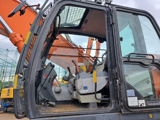 ZX350K-5B 1.2㎥ スタンダード解体仕様 中古建設機械 写真17（株式会社広建機）