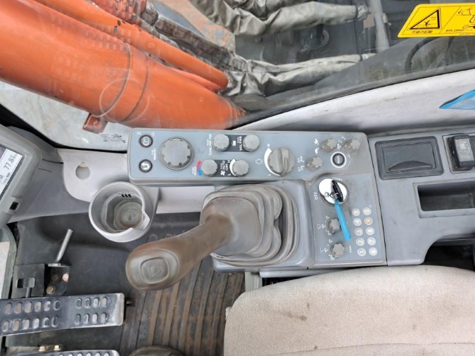 ZX350K-5B 1.2㎥ スタンダード解体仕様 中古建設機械 写真20（株式会社広建機）