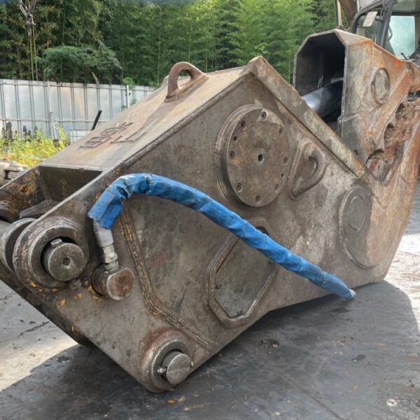 坂戸工作所 小割機 0.7m3用小割機 MAGNUM1650 中古建設機械 写真12（株式会社広建機）
