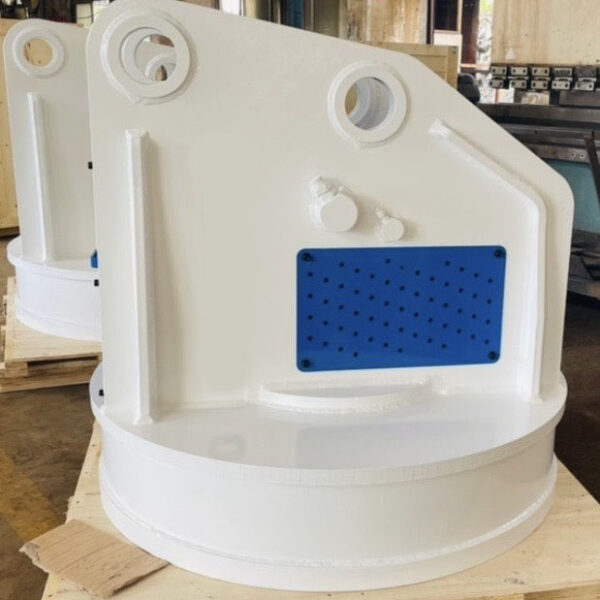 0.7m3用油圧マグネット?吸着力抜群‼️海外製新品 中古建設機械 写真6（株式会社広建機）
