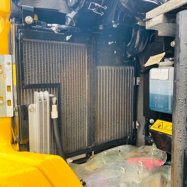 PC35MR-5 ミニモク 高年式ローアワー旋回式フォーク付き 中古建設機械 写真25（株式会社広建機）