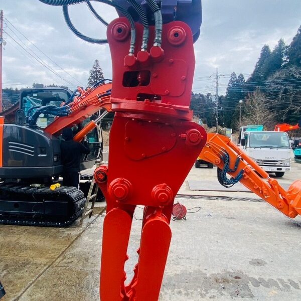 PC35MR-5 ミニモク 高年式ローアワー旋回式フォーク付き 中古建設機械 写真26（株式会社広建機）