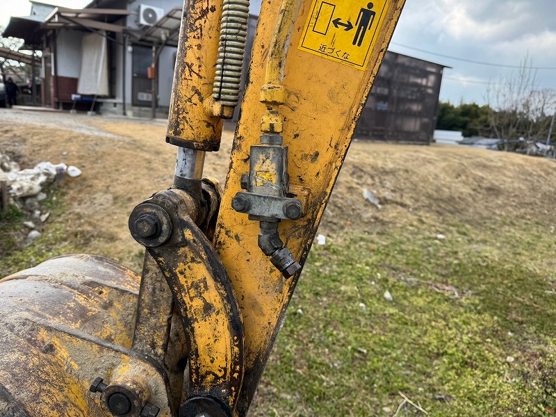 PC30MR-3 配管仕様 中古建設機械 写真25（株式会社広建機）