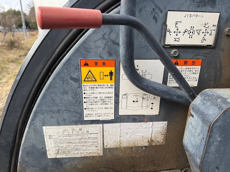 PC30MR-3 配管仕様 中古建設機械 写真29（株式会社広建機）