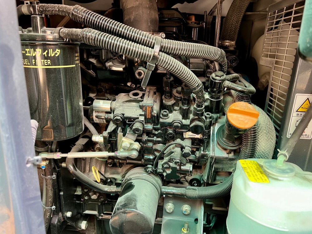 北越工業 PDS130SC アフタークーラー仕様 中古建設機械 写真7（株式会社広建機）
