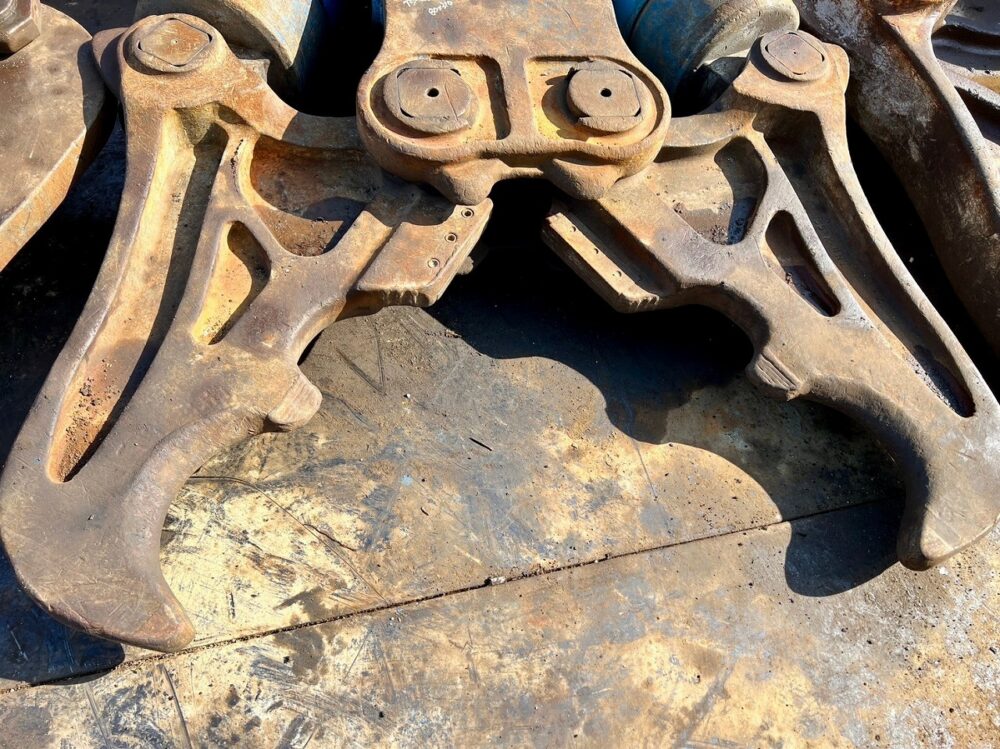 TSWB1100V-F 0.7m3用大割機 中古建設機械 写真4（株式会社広建機）