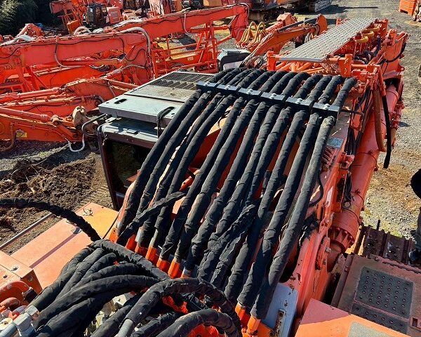ZX1800K-3 中古 日立建機 2pieceboom Long boom, Monster Boom SEカプラー バケット付き 中古建設機械 写真124（株式会社広建機）