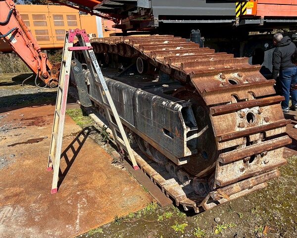 ZX1800K-3 中古 日立建機 2pieceboom Long boom, Monster Boom SEカプラー バケット付き 中古建設機械 写真132（株式会社広建機）