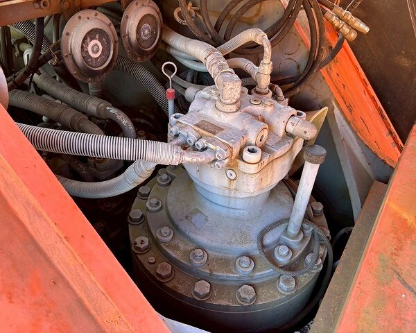 ZX1800K-3 中古 日立建機 2pieceboom Long boom, Monster Boom SEカプラー バケット付き 中古建設機械 写真109（株式会社広建機）
