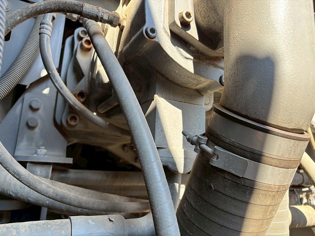 ZX1800K-3 中古 日立建機 2pieceboom Long boom, Monster Boom SEカプラー バケット付き 中古建設機械 写真62（株式会社広建機）