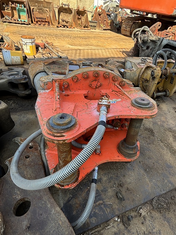 NPK製 SV400 1.2m3用大割機 高年式 中古建設機械 写真3（株式会社広建機）