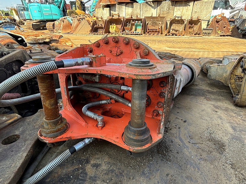 NPK製 SV400 1.2m3用大割機 高年式 中古建設機械 写真5（株式会社広建機）