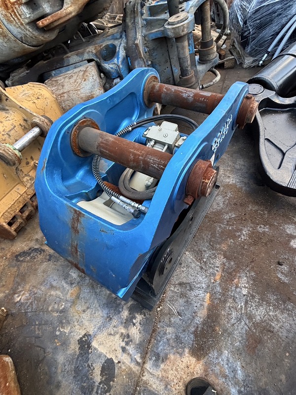 SE450 日立建機1.6m3用 配管配線キット新品 中古建設機械 写真2（株式会社広建機）