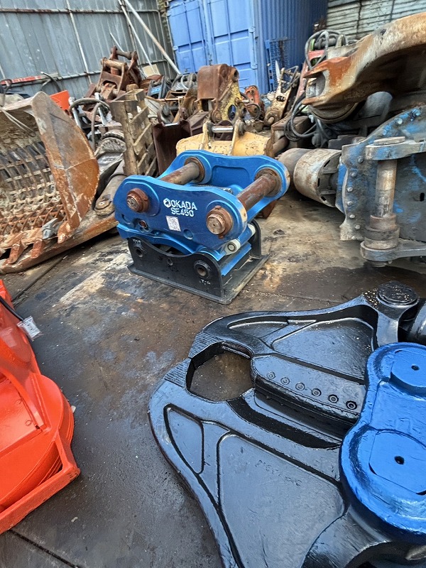 SE450 日立建機1.6m3用 配管配線キット新品 中古建設機械 写真7（株式会社広建機）