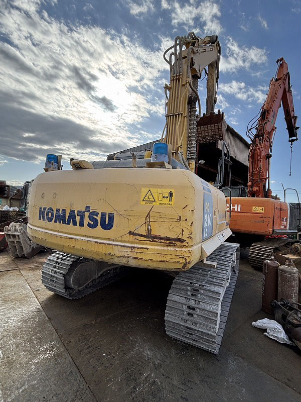 PC210LC-8 2Piece Boom  解体仕様機 中古建設機械 写真1（株式会社広建機）
