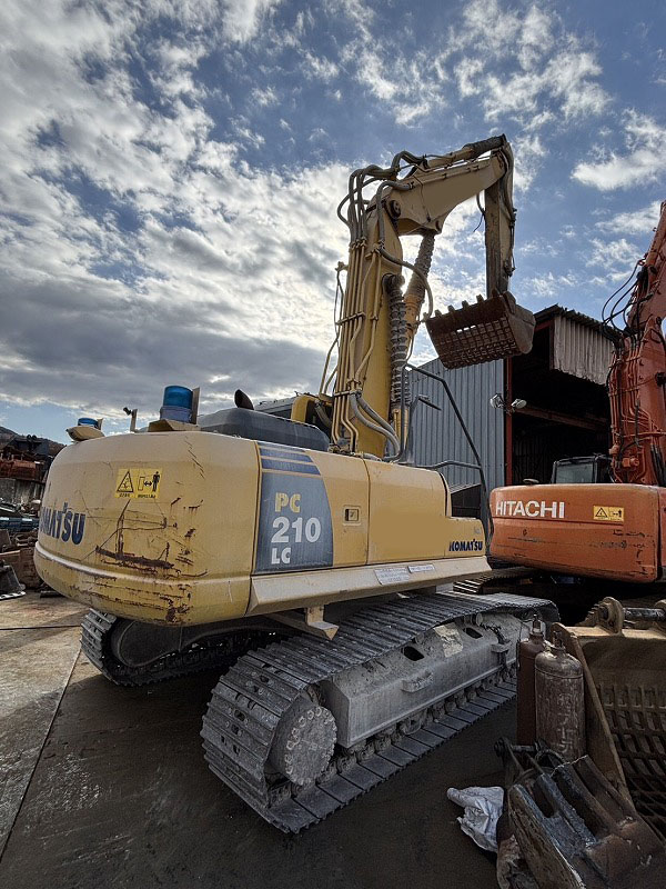 PC210LC-8 2Piece Boom  解体仕様機 中古建設機械 写真2（株式会社広建機）