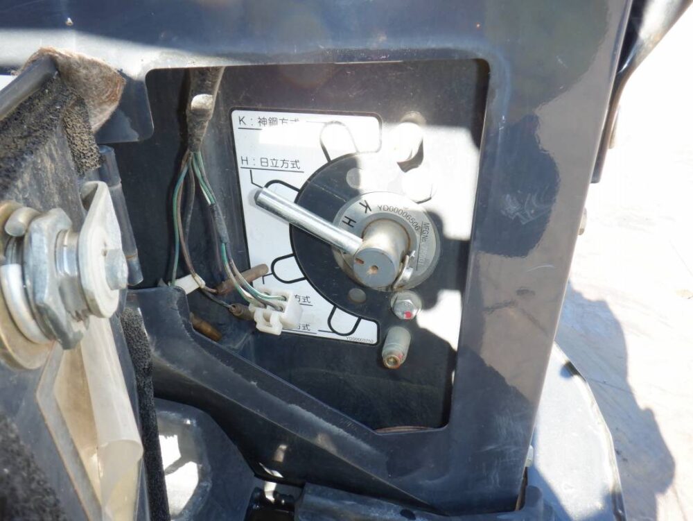 ZX40U-5B 配管、クレーン、マルチ、鉄キャタ　2090hr, 4546hr 2台 中古建設機械 写真8（株式会社広建機）