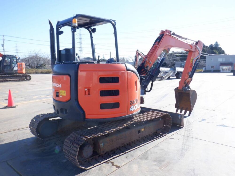 ZX40U-5B 配管、クレーン、マルチ、鉄キャタ　2090hr, 4546hr 2台 中古建設機械 写真12（株式会社広建機）