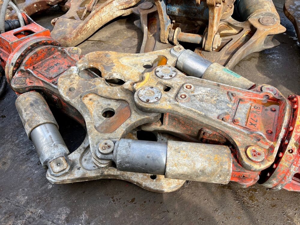 SV-7X 0.25用大割機 高年式 NPK 中古建設機械 写真5（株式会社広建機）