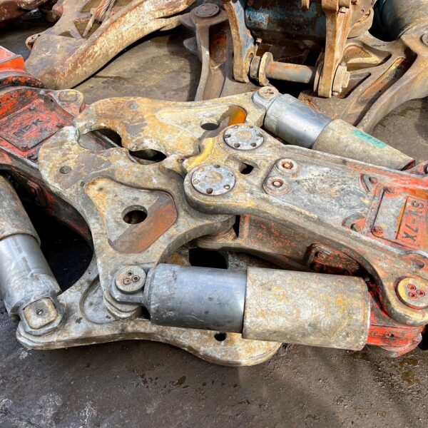 SV-7X 0.25用大割機 高年式 NPK 中古建設機械 写真11（株式会社広建機）