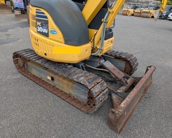 PC30UU-5 オフセットブーム クレーン仕様 中古建設機械 写真21（株式会社広建機）