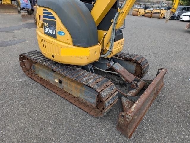 PC30UU-5 オフセットブーム クレーン仕様 中古建設機械 写真8（株式会社広建機）