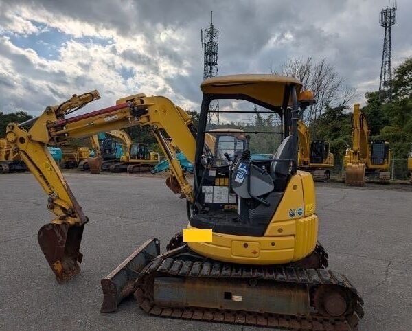 PC30UU-5 オフセットブーム クレーン仕様 中古建設機械 写真17（株式会社広建機）