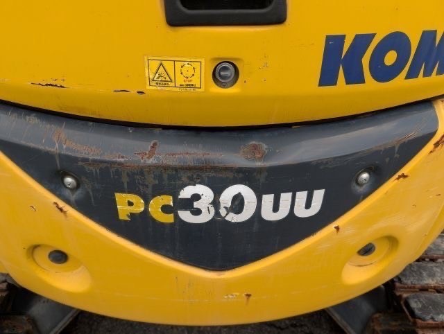 PC30UU-5 オフセットブーム クレーン仕様 中古建設機械 写真12（株式会社広建機）