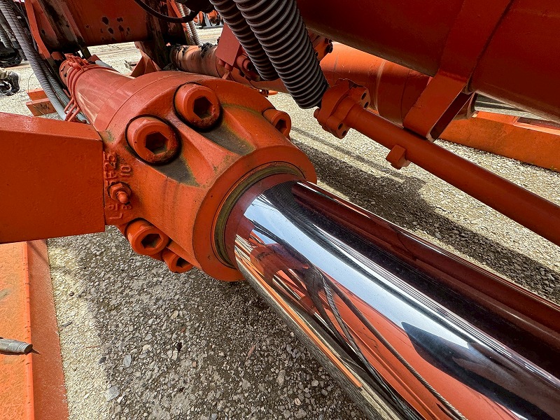 ZX1800K-3 日立建機 大割機TS-W2200V・SEカプラー付き 中古建設機械 写真16（株式会社広建機）
