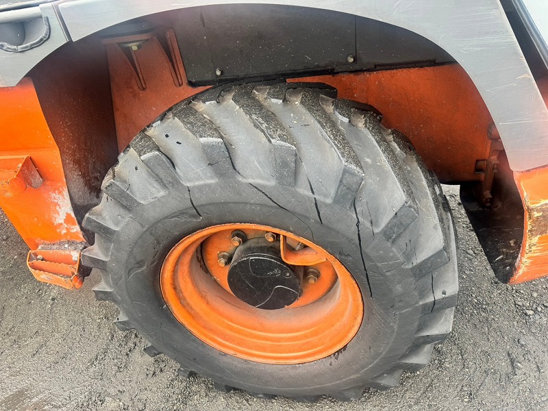 ZW80 ホイールローダー 中古建設機械 写真20（株式会社広建機）
