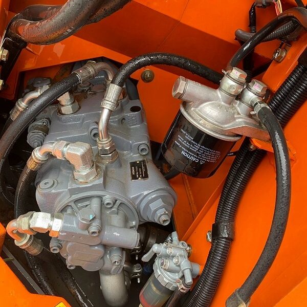 ZX75US-3 5本配管 中古建設機械 写真25（株式会社広建機）