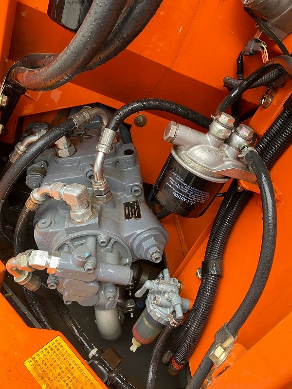 ZX75US-3 5本配管 中古建設機械 写真10（株式会社広建機）