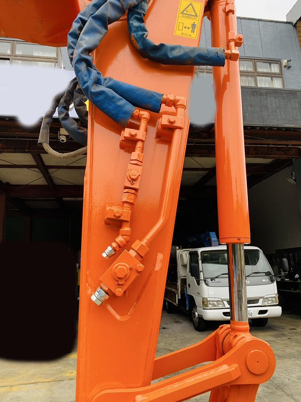 ZX75US-3 5本配管 中古建設機械 写真12（株式会社広建機）