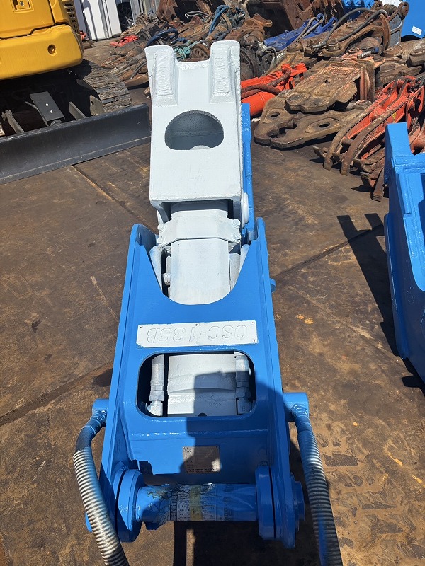 OSC135B 0.45m3用小割機 2020年式 整備品 中古建設機械 写真2（株式会社広建機）