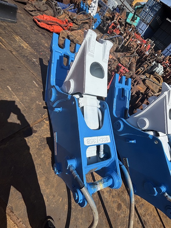 OSC135B 0.45m3用小割機 2020年式 整備品 中古建設機械 写真3（株式会社広建機）